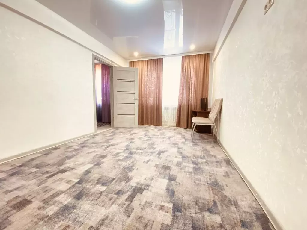 2-к кв. Тульская область, Новомосковск Комсомольская ул., 6 (45.0 м) - Фото 1