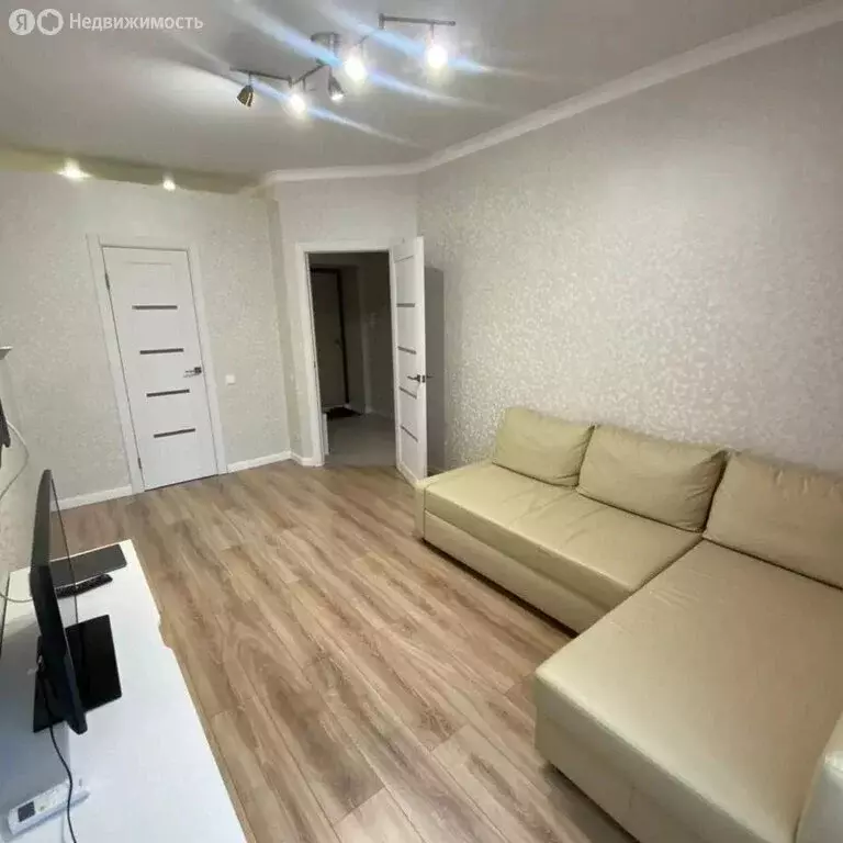 2-комнатная квартира: село Щелкун, улица Мира, 6 (48 м) - Фото 1
