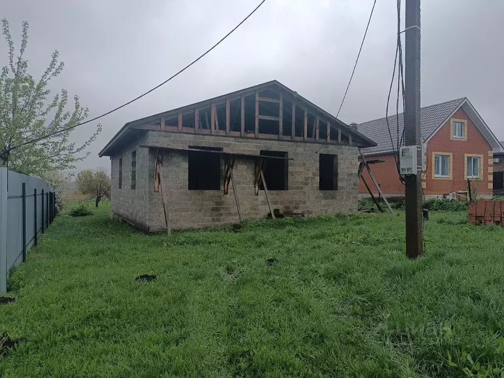 Дом в Башкортостан, Уфимский район, Красноярский сельсовет, с. ... - Фото 0
