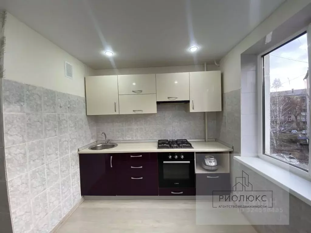 2-к кв. Челябинская область, Магнитогорск ул. Труда, 49/1 (49.7 м) - Фото 2