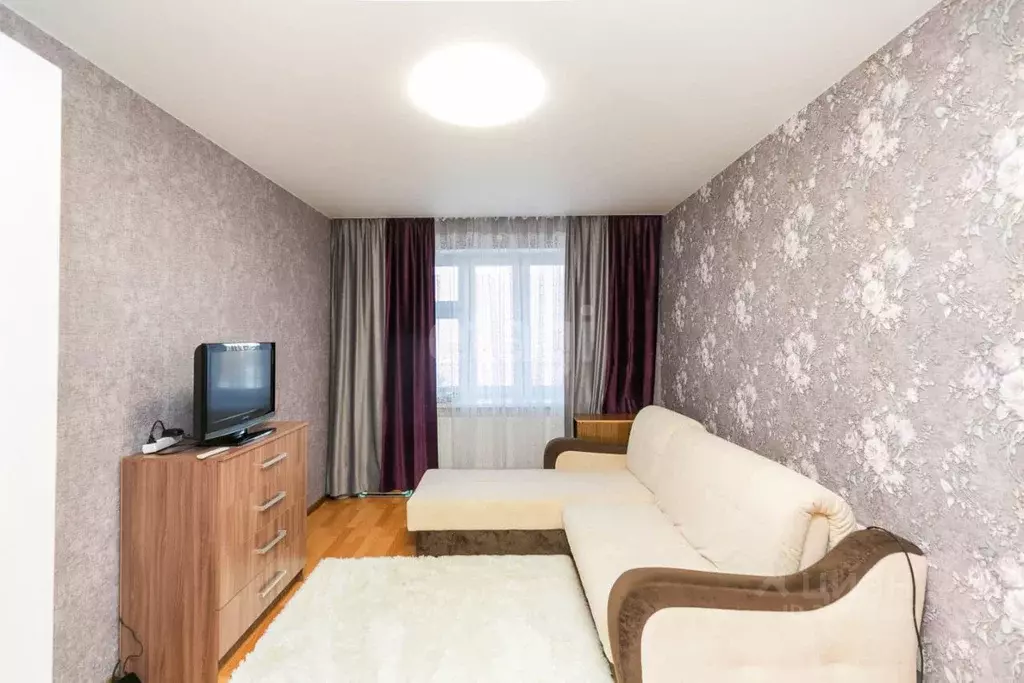 2-к кв. Ханты-Мансийский АО, Сургут ул. Крылова, 47/2 (48.6 м) - Фото 0