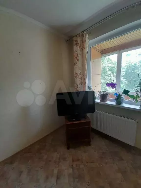 1-к. квартира, 42 м, 1/10 эт. - Фото 0