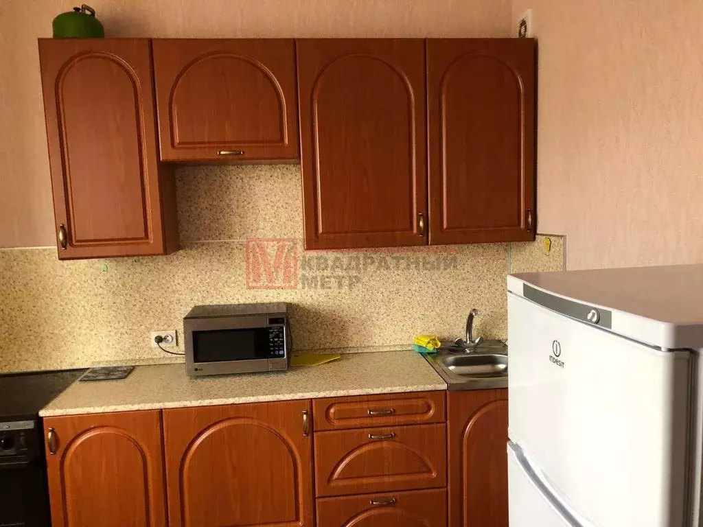 1-к кв. Белгородская область, Старый Оскол Степной мкр, 25 (44.2 м) - Фото 2