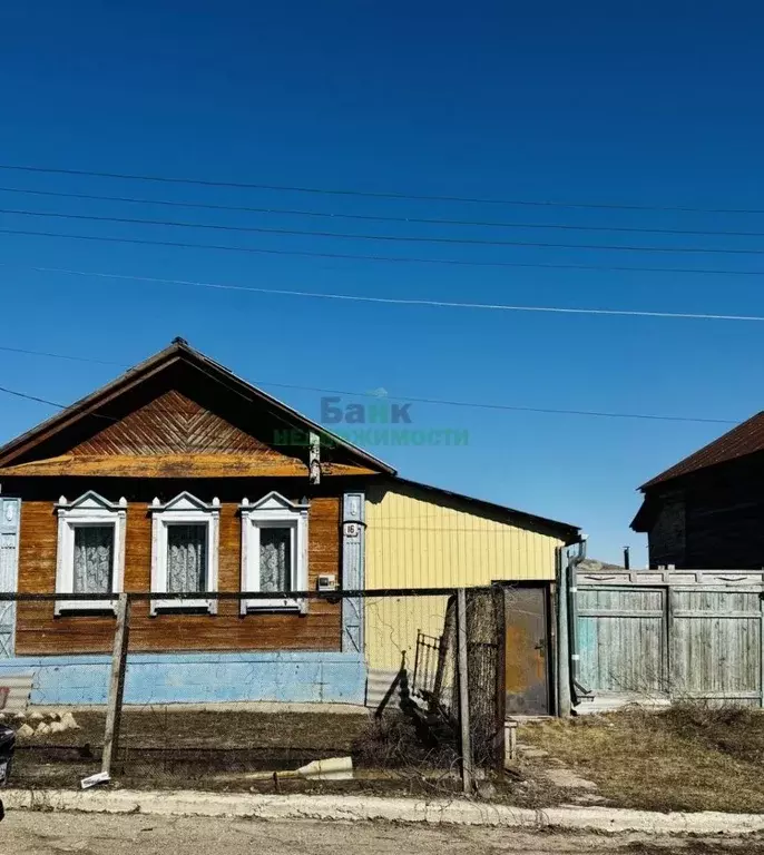Дом в Саратовская область, Вольск Народная ул., 16 (111 м) - Фото 1