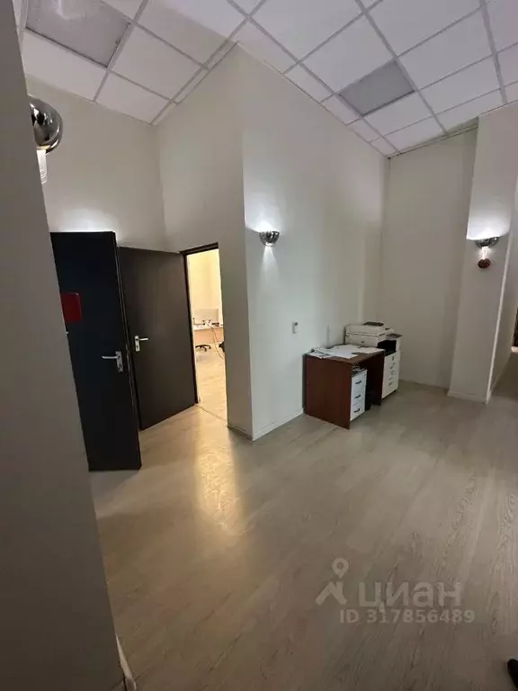 Помещение свободного назначения в Москва 1-я Тверская-Ямская ул., ... - Фото 0