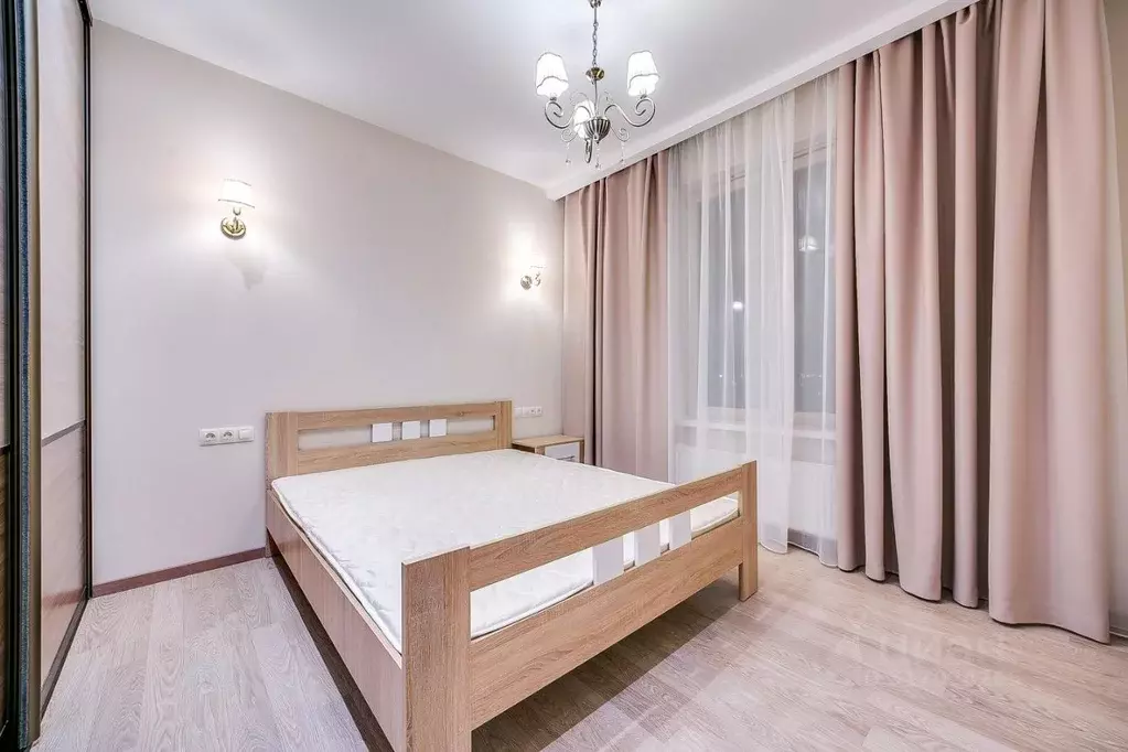 2-к кв. Санкт-Петербург ул. Парфеновская, 4 (72.0 м) - Фото 0