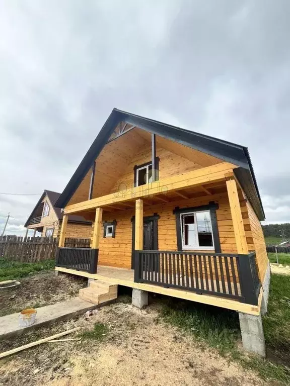 Дом в Иркутская область, Иркутский муниципальный округ, д. Карлук 4Б ... - Фото 1