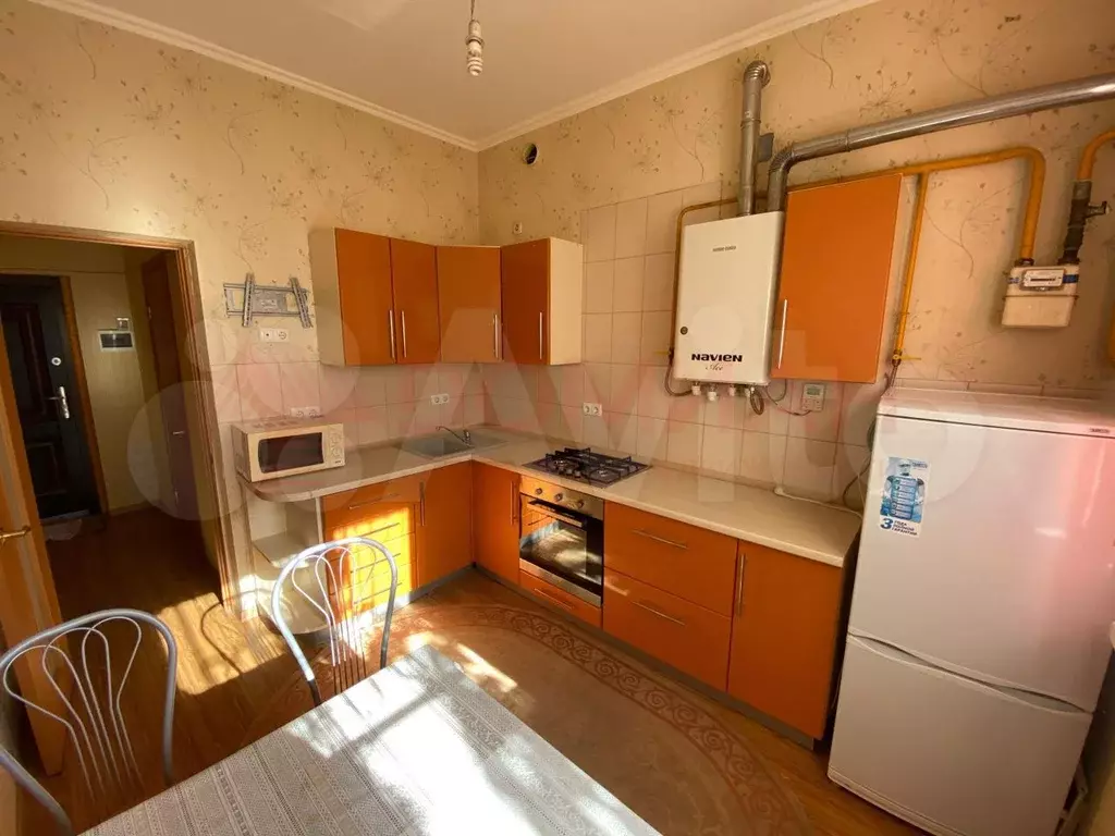 1-к. квартира, 40 м, 2/4 эт. - Фото 0