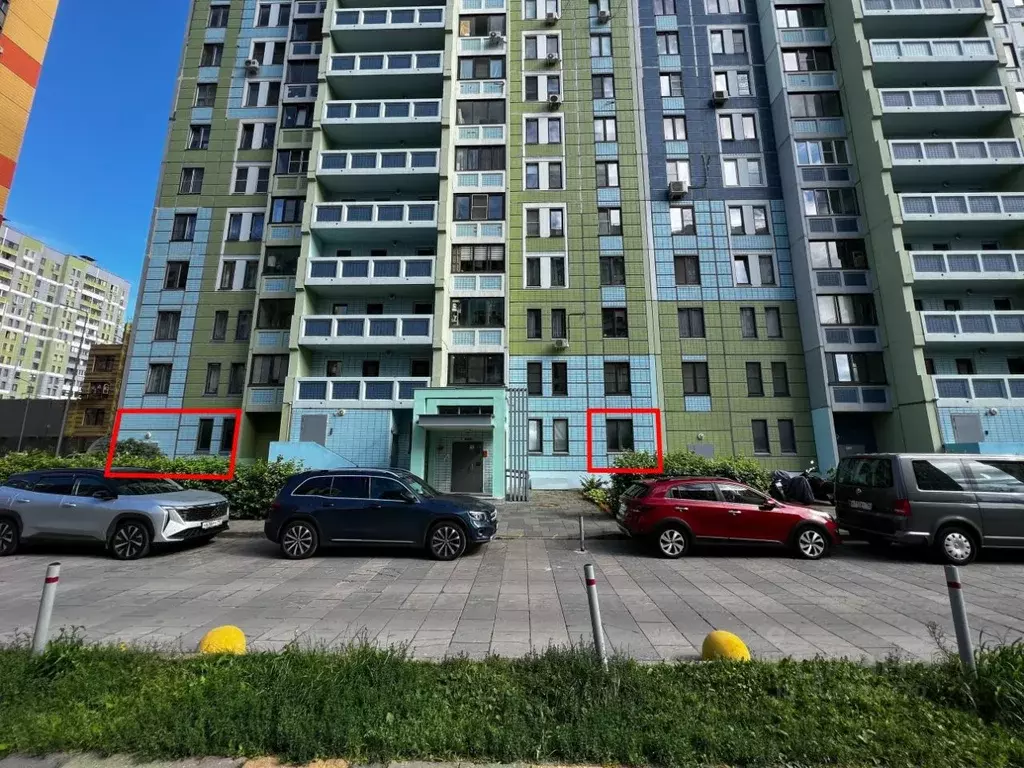 Торговая площадь в Москва Базовская ул., 15к7 (216 м) - Фото 1