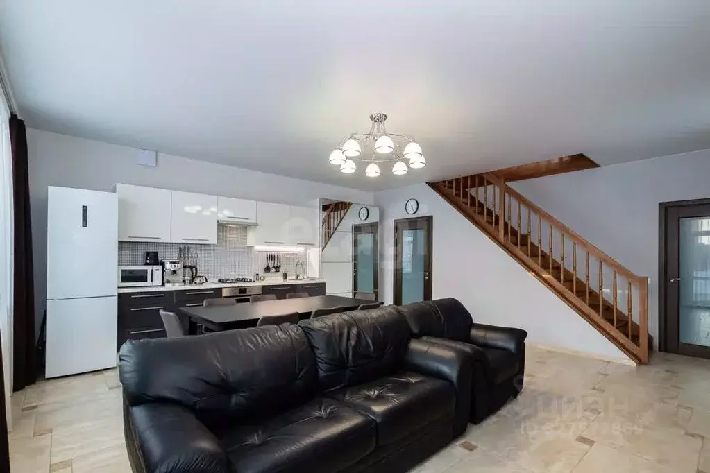 Таунхаус в Новосибирская область, с. Новолуговое, Березки-2 мкр, 1-й ... - Фото 1