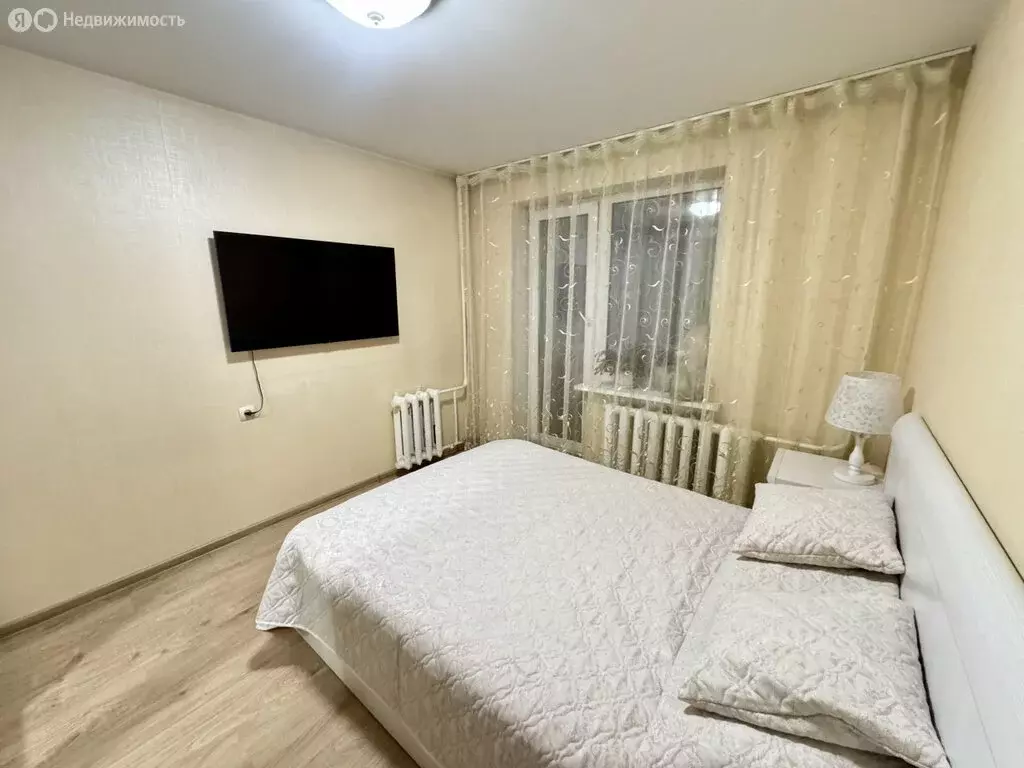 3-комнатная квартира: Екатеринбург, жилой район Сортировочный, ... - Фото 1