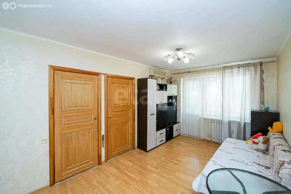 4-комнатная квартира: Нижний Новгород, улица Надежды Сусловой, 12 ... - Фото 0