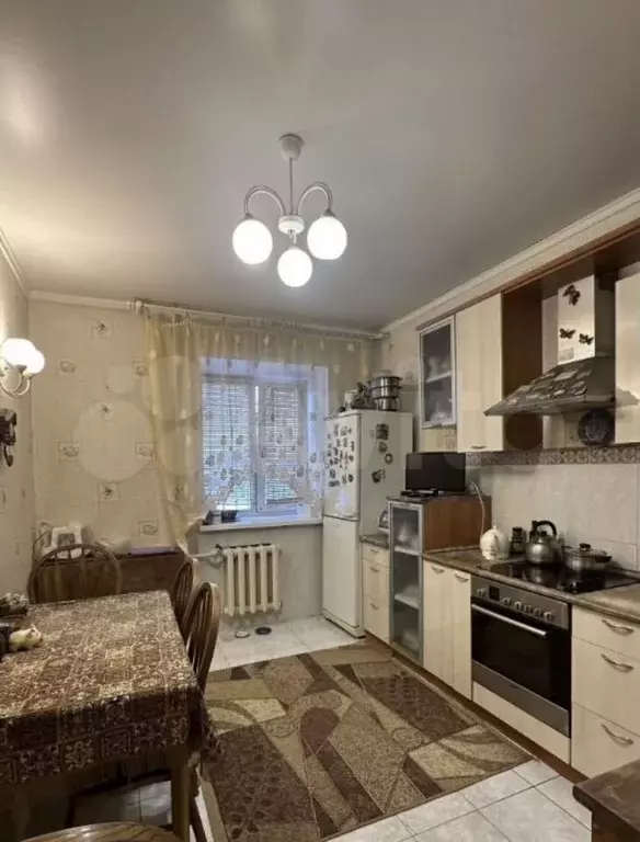 2-к. квартира, 77 м, 1/6 эт. - Фото 1