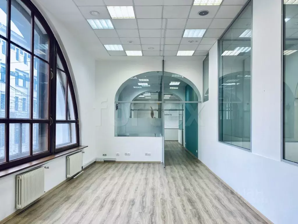 Офис в Москва ул. Кузнецкий Мост, 4/3С1 (1703 м) - Фото 0