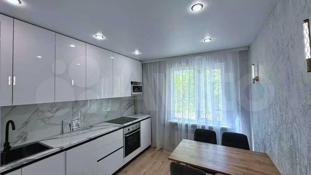 3-к. квартира, 70 м, 2/9 эт. - Фото 1