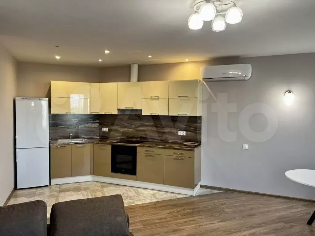 2-к. квартира, 50 м, 9/10 эт. - Фото 1
