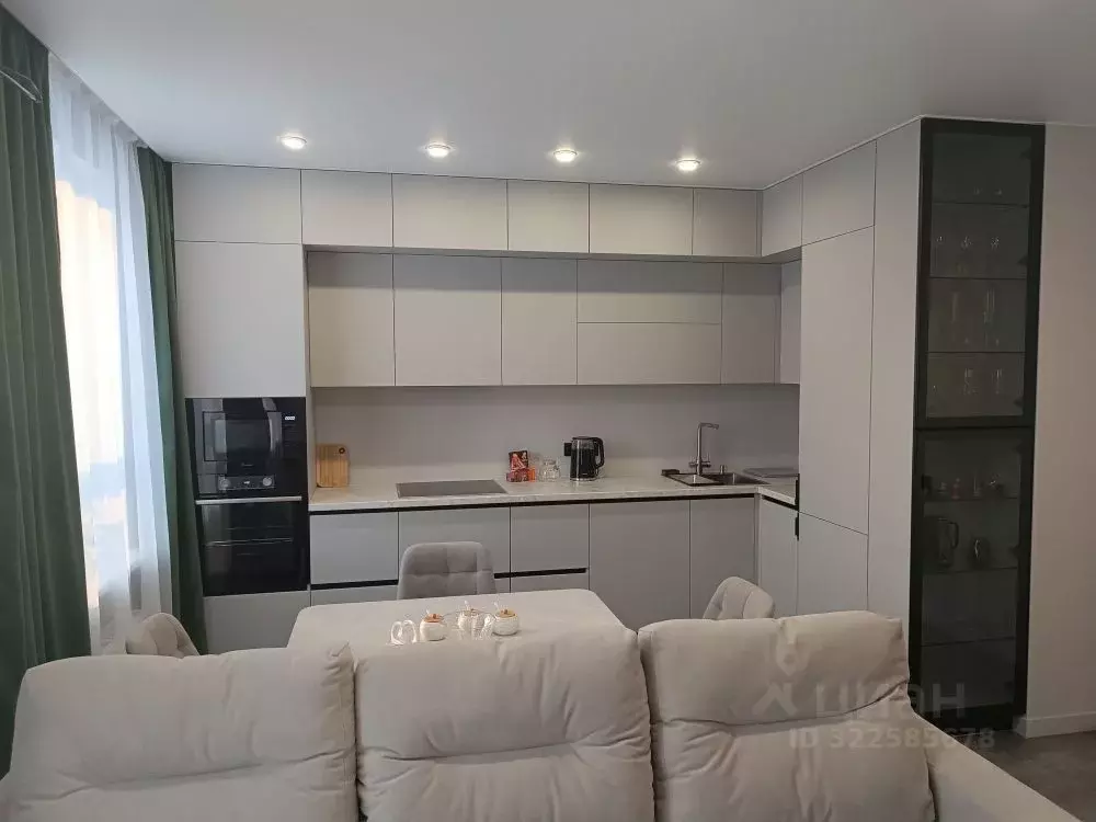 1-к кв. Тюменская область, Тюмень ул. Мельникайте, 2к18 (54.0 м) - Фото 1