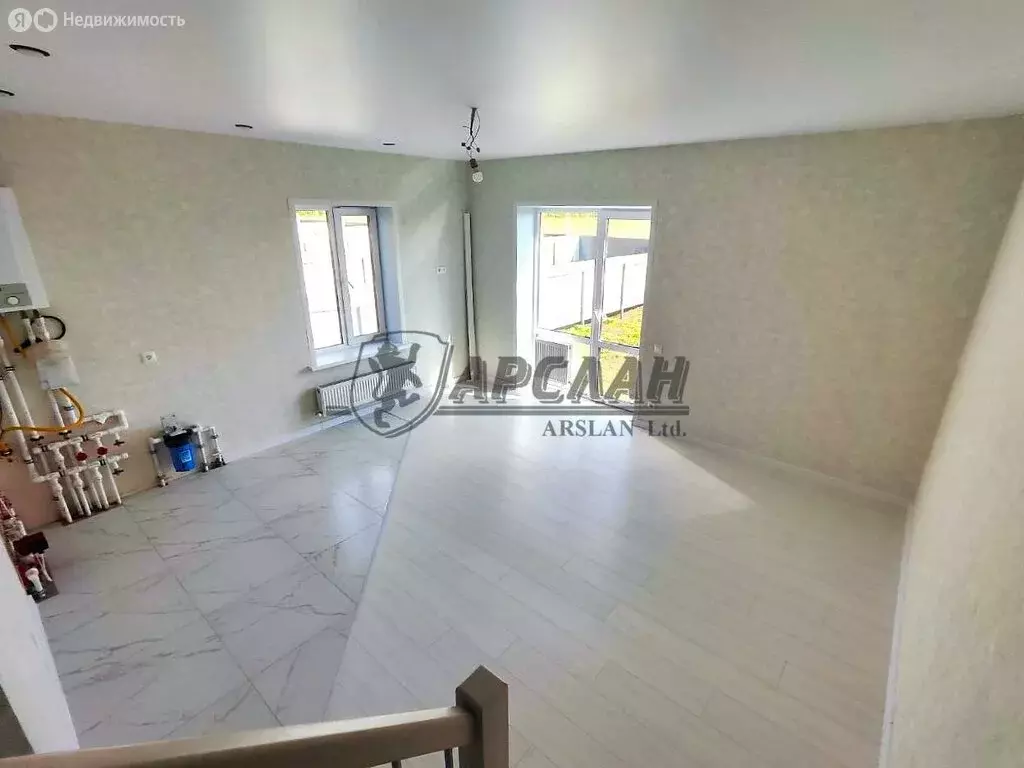 Дом в село Малые Кабаны, улица Ленина, 17/2 (96 м) - Фото 1