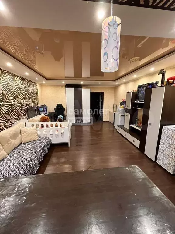 Квартира-студия, 35 м, 1/10 эт. - Фото 0