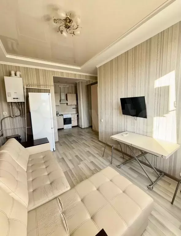 1-к. квартира, 38 м, 2/6 эт. - Фото 0