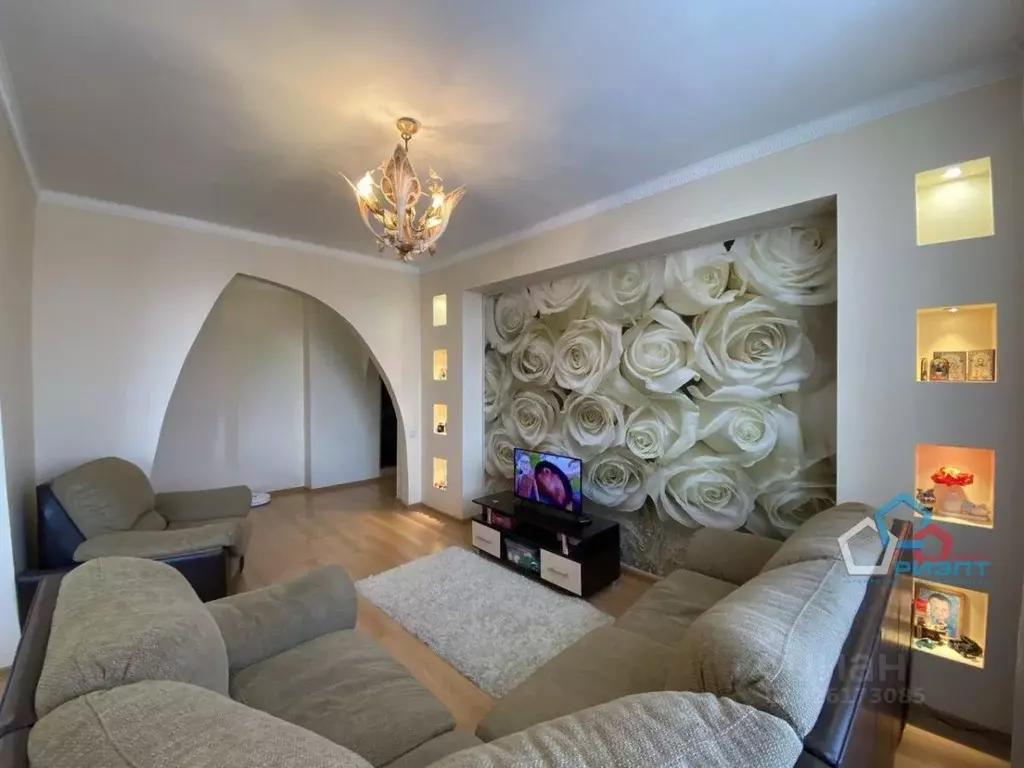 2-к кв. Омская область, Омск просп. Карла Маркса, 45 (59.6 м) - Фото 1