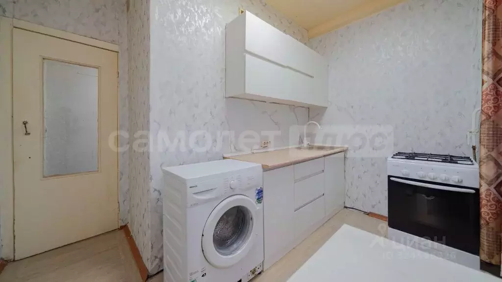 2-к кв. Московская область, Наро-Фоминск ул. Профсоюзная, 18 (44.7 м) - Фото 2