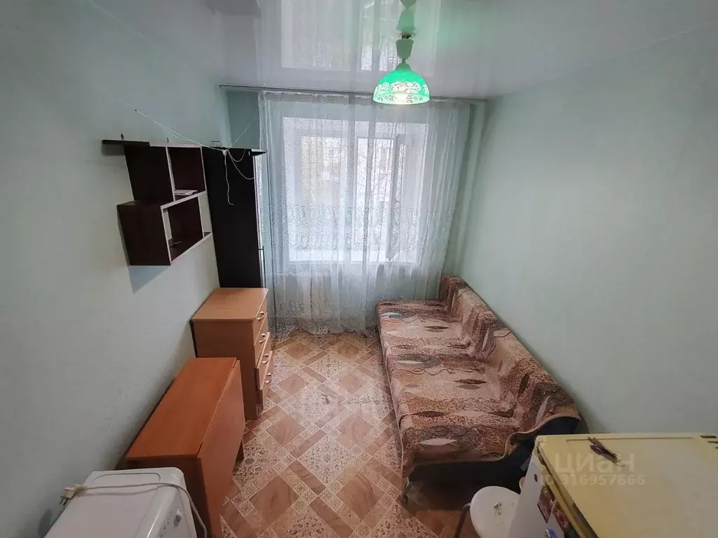 Комната Свердловская область, Екатеринбург ул. Черняховского, 31 (9.3 ... - Фото 1