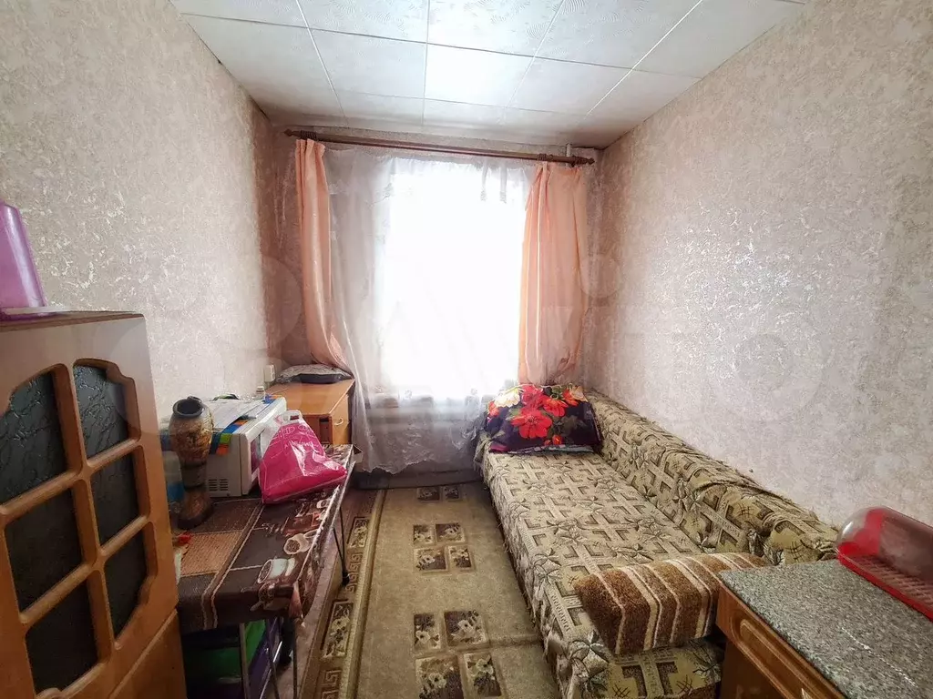 Комната 10,2 м в 1-к., 1/9 эт. - Фото 0