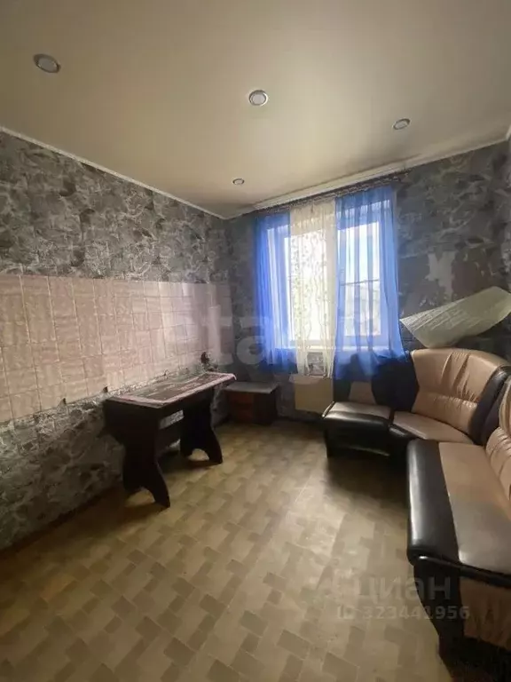 2-к кв. Кемеровская область, Прокопьевск ул. Петренко, 9 (53.0 м) - Фото 1