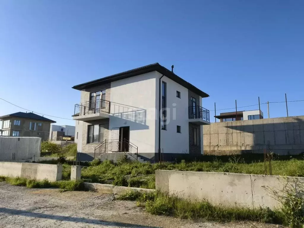 Дом в Краснодарский край, Новороссийск городской округ, с. Мысхако ... - Фото 1