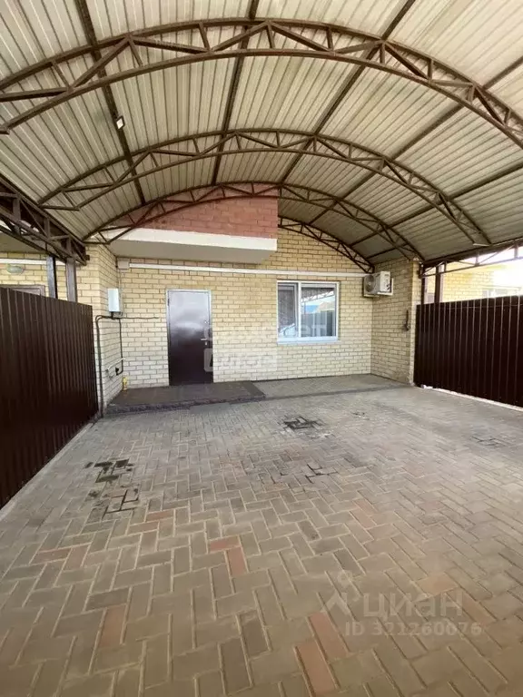 Таунхаус в Калмыкия, Элиста ул. Мечникова, 33к2 (125 м) - Фото 1