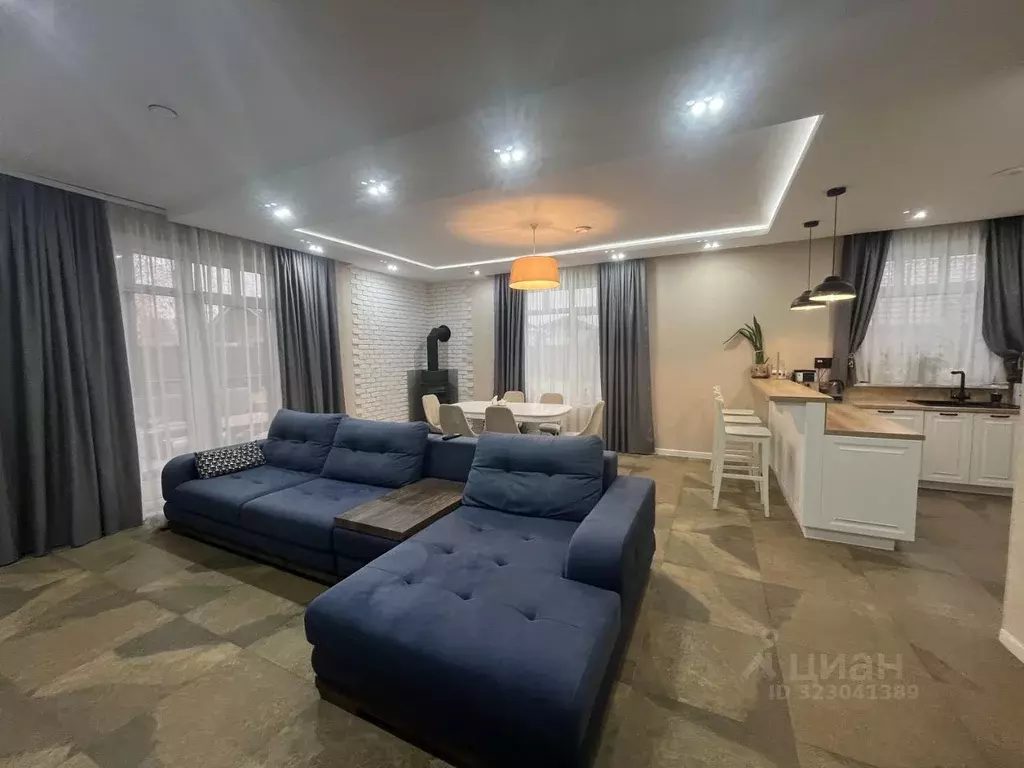 Коттедж в Свердловская область, Екатеринбург муниципальное ... - Фото 2