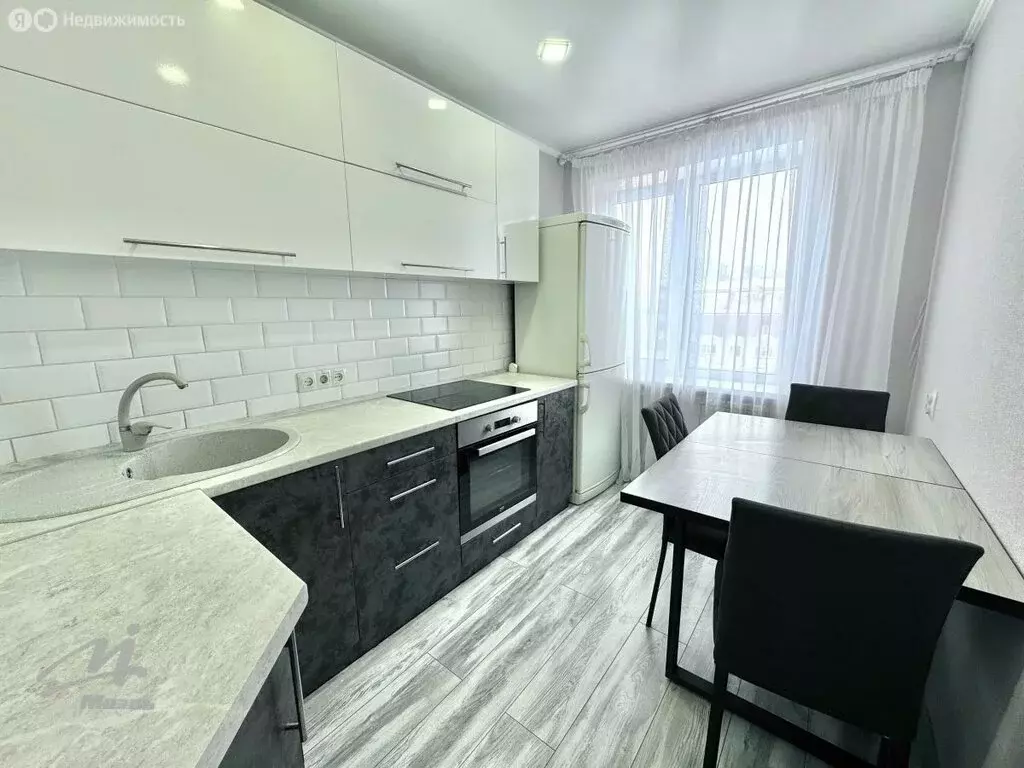 3-комнатная квартира: Барнаул, Павловский тракт, 261 (59.3 м) - Фото 2