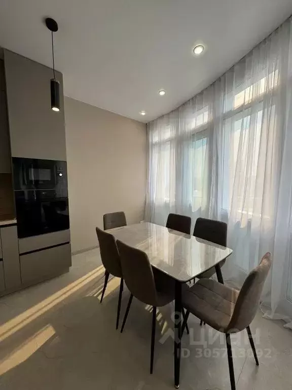 3-к кв. Приморский край, Владивосток ул. Грибоедова, 46А (66.0 м) - Фото 0