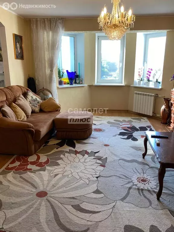 3-комнатная квартира: Хабаровск, Слободская улица, 19 (93.2 м) - Фото 0