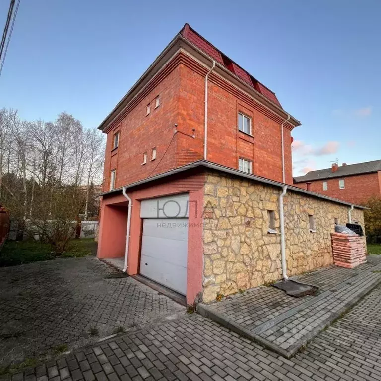 Дом в Санкт-Петербург, Санкт-Петербург, Павловск ул. Анны Зеленовой, ... - Фото 1