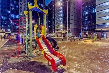 2-к кв. Татарстан, Казань ул. Рауиса Гареева, 102к2 (57.0 м) - Фото 0