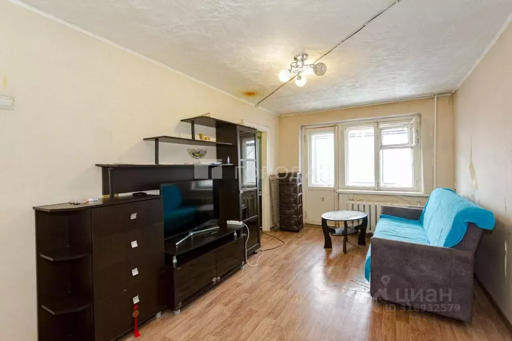 2-к кв. Кемеровская область, Новокузнецк ул. Тореза, 30 (43.3 м) - Фото 0