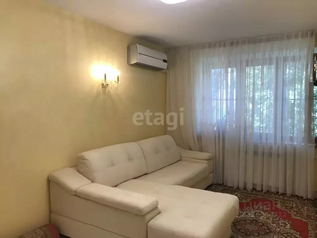 2-к кв. Волгоградская область, Волгоград Триумфальная ул., 14 (46.6 м) - Фото 1