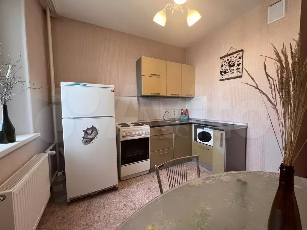 1-к. квартира, 45 м, 8/10 эт. - Фото 1
