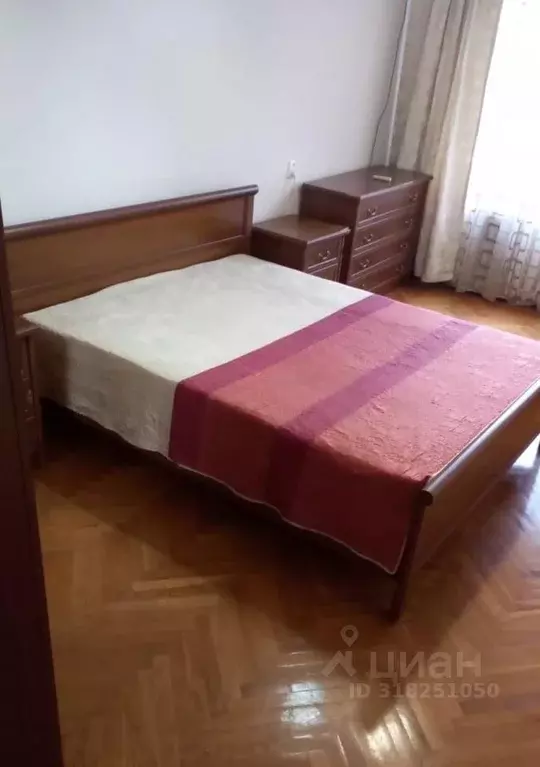 2-к кв. Краснодарский край, Сочи Центральный мкр, ул. Островского, 37 ... - Фото 0