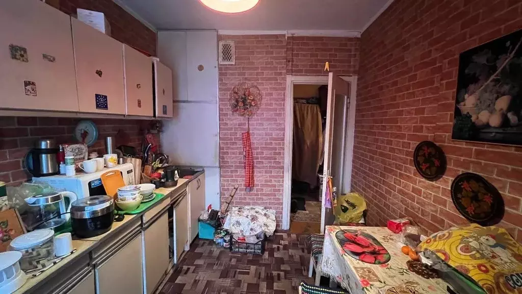 3-к кв. Белгородская область, Белгород ул. Чехова, 9 (61.2 м) - Фото 2