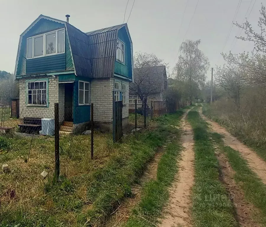 Дом в Курская область, Курский район, Нижнемедведицкий сельсовет, д. ... - Фото 0
