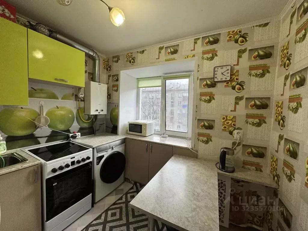 1-к кв. Башкортостан, Стерлитамак ул. Нахимова, 2 (31.9 м) - Фото 1