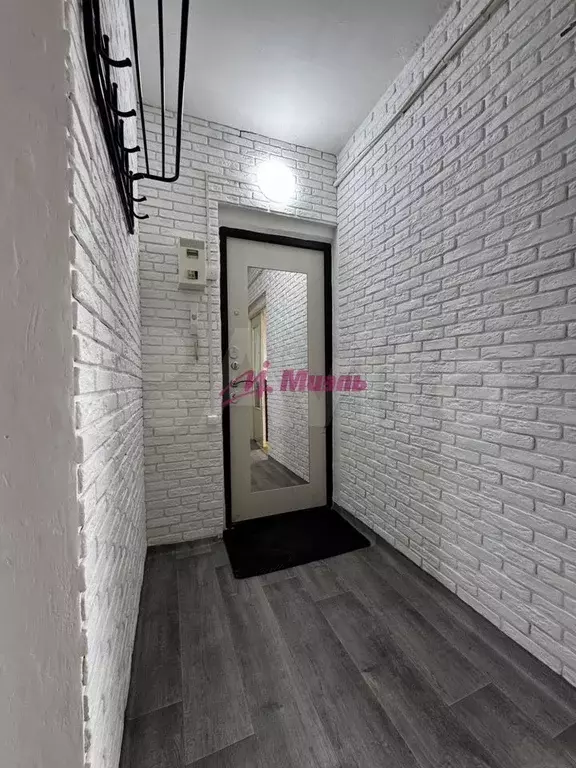 1-к. квартира, 36,6 м, 9/9 эт. - Фото 0