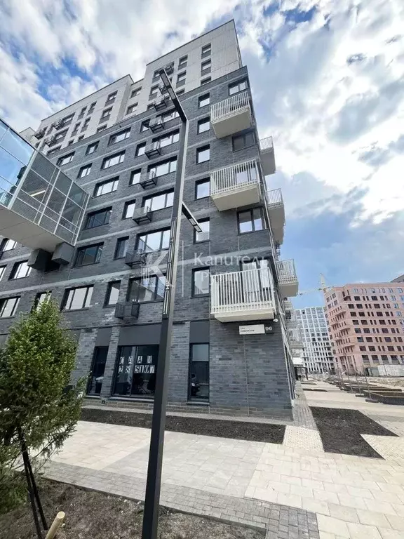 Торговая площадь в Тюменская область, Тюмень ул. Новоселов, 96 (85 м) - Фото 0