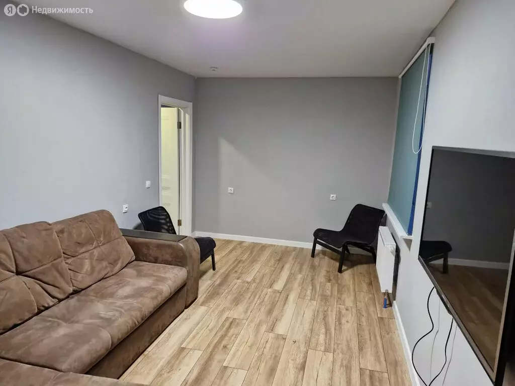 3-комнатная квартира: Уфа, бульвар Назара Наджми, 11 (79 м) - Фото 2