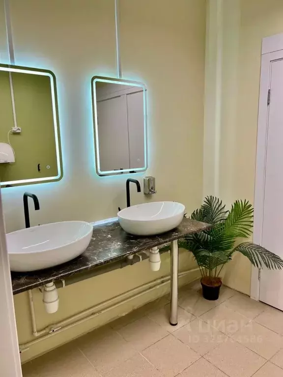 Офис в Ленинградская область, Гатчина Исторический район Хохлово Поле, ... - Фото 2