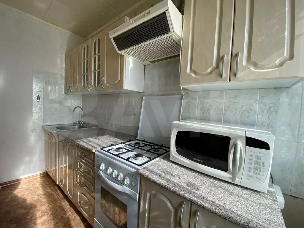 2-к. квартира, 60 м, 9/9 эт. - Фото 1