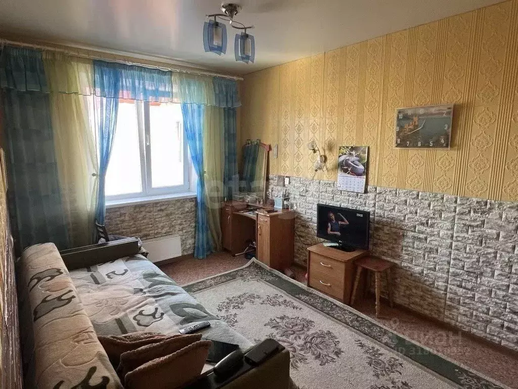 3-к кв. Пермский край, Пермь ул. Юрша, 3А (65.7 м) - Фото 0